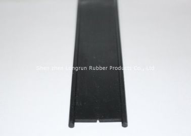 डिवाइस ग्लास सफाई में इस्तेमाल EPDM पट्टी प्रेसिजन रबर पार्ट्स, 530mm की लंबाई